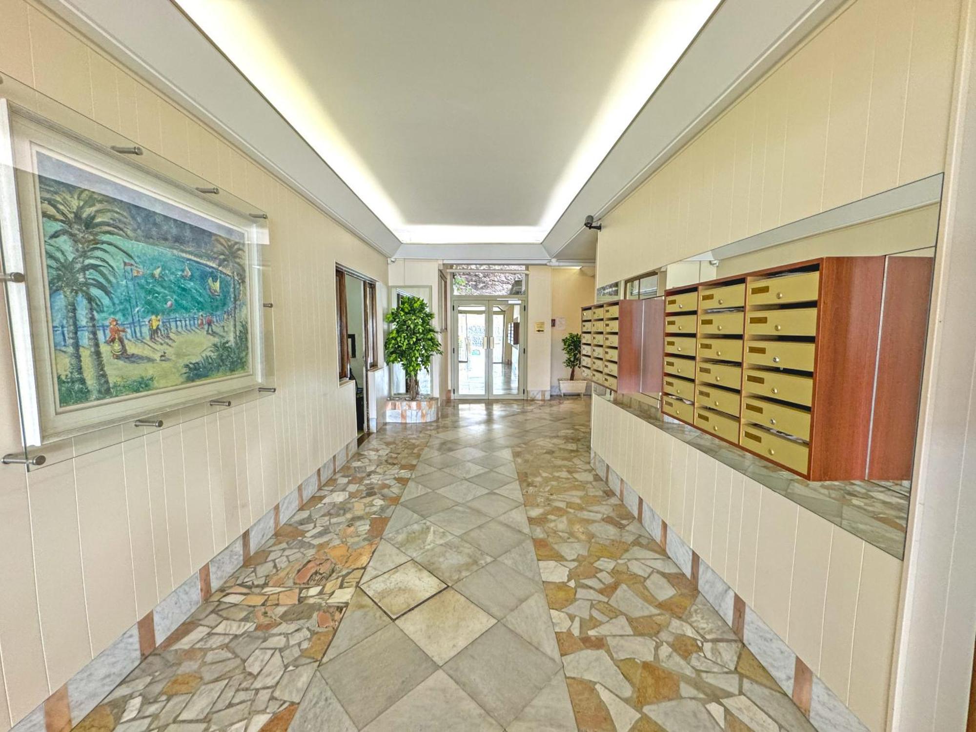 Promenade Holiday - Rocamare Promenade Nice Luaran gambar