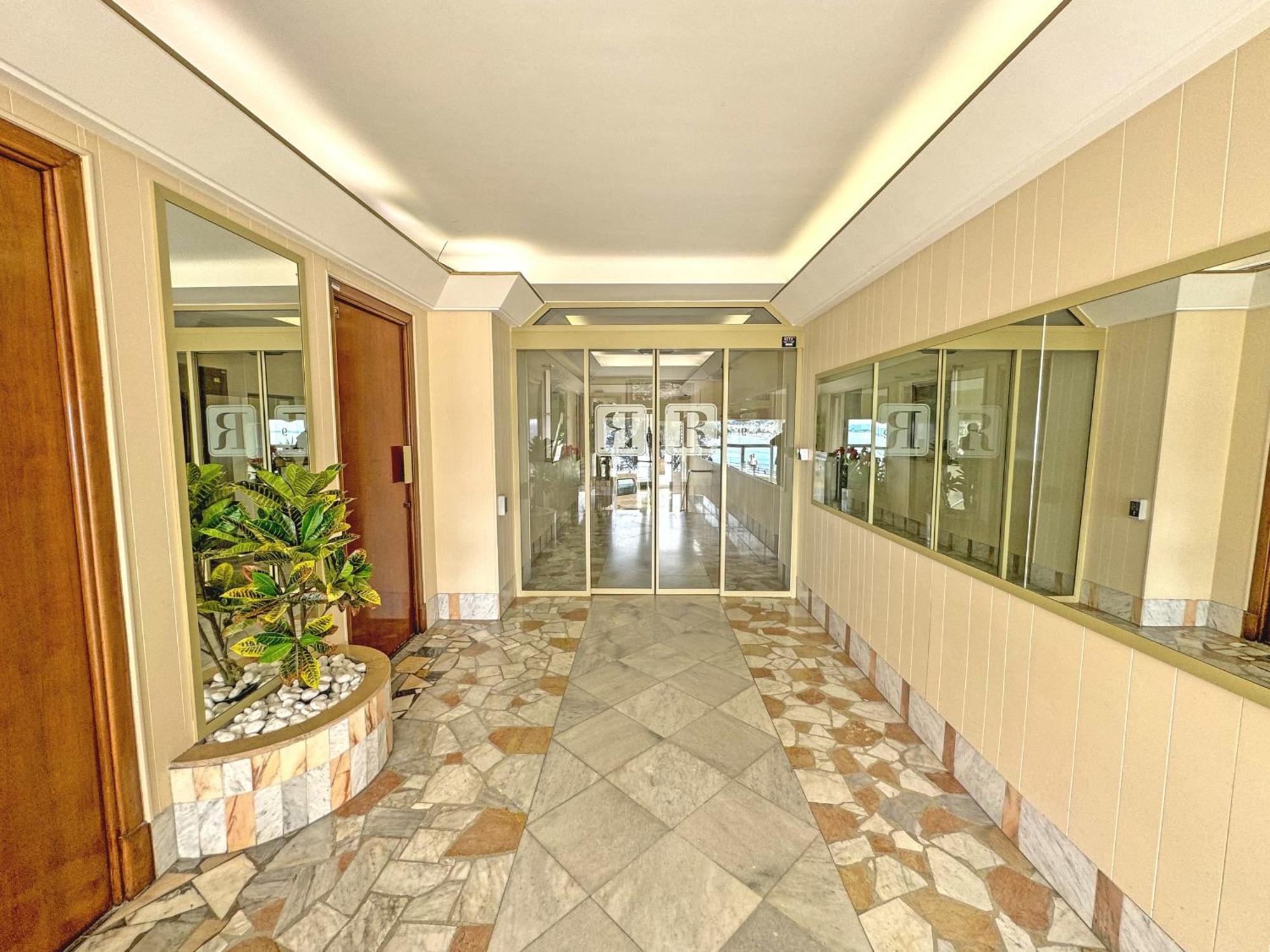 Promenade Holiday - Rocamare Promenade Nice Luaran gambar